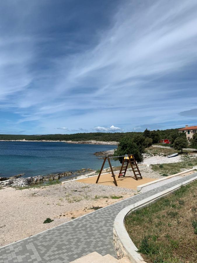 Apartman Viskovic Koromačno エクステリア 写真